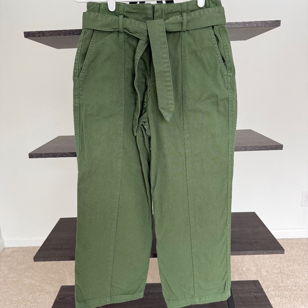 Lulus Olive Green Paperbag Tie Waist Cropped Pants Size 26 High Rise - Picture 2 of 11